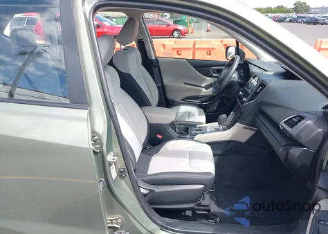 2019 Subaru Forester из США, поврежденный, VIN JF2SKACCXKH591345